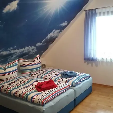 Ferienwohnung Apollo * Ottendorf-Okrilla